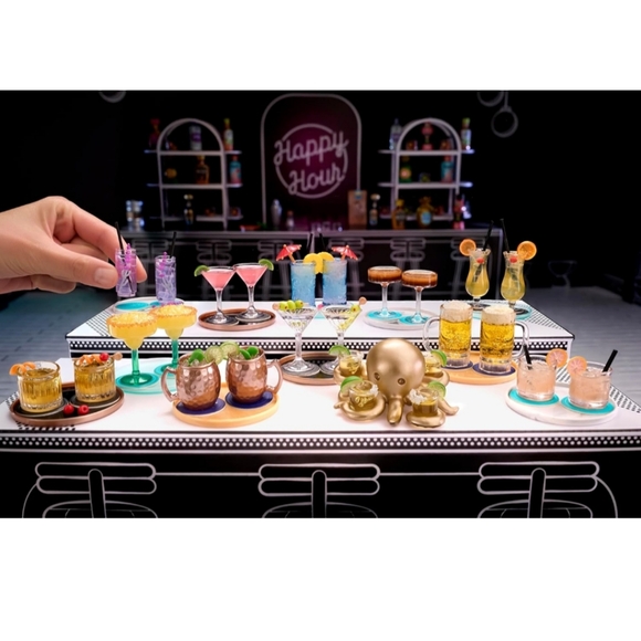 Mini Verse Happy Hour - Cosmopolitan - Picture 4 of 4